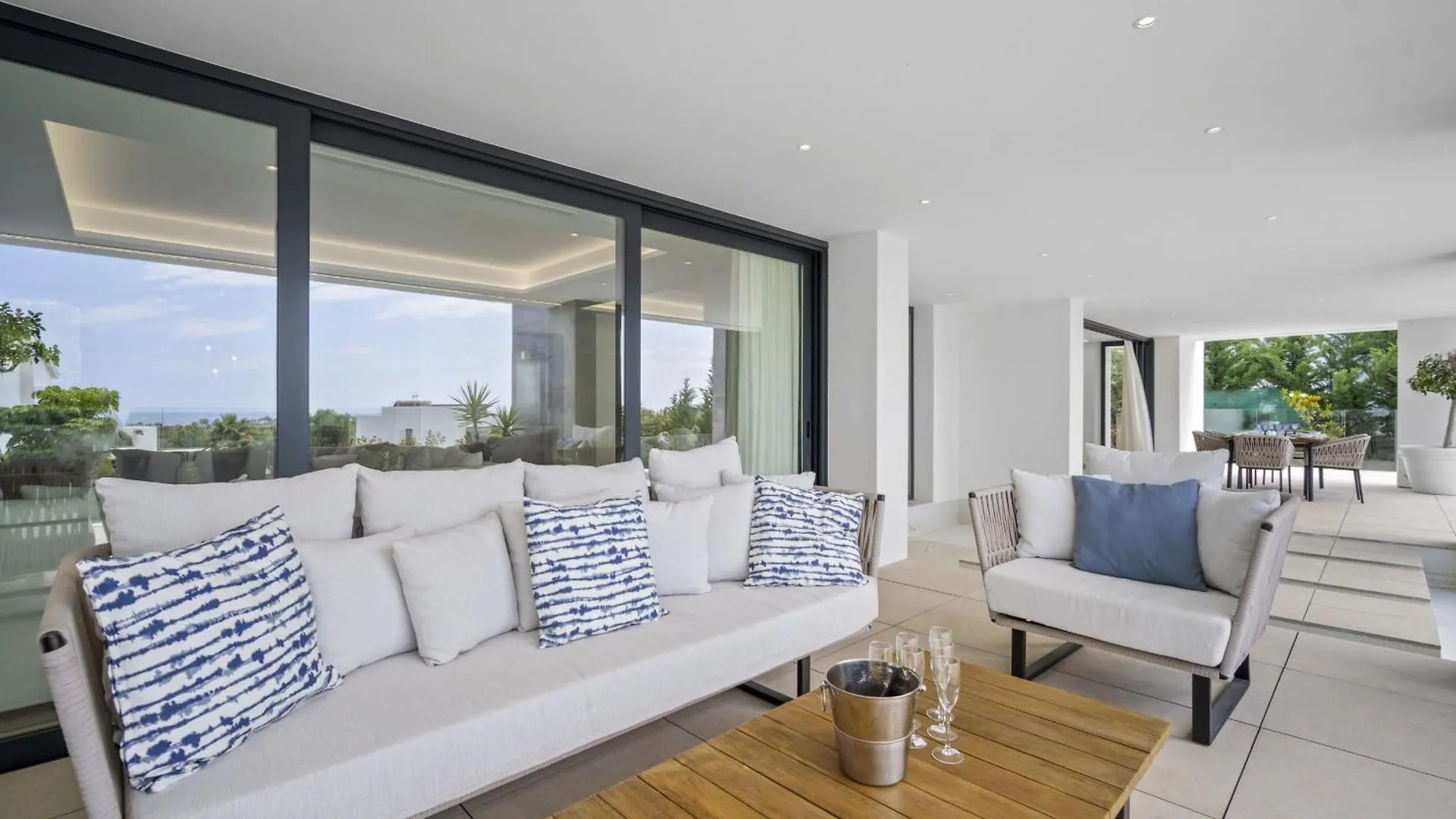 Villa Alejandra - Benahavis Estepona Spain